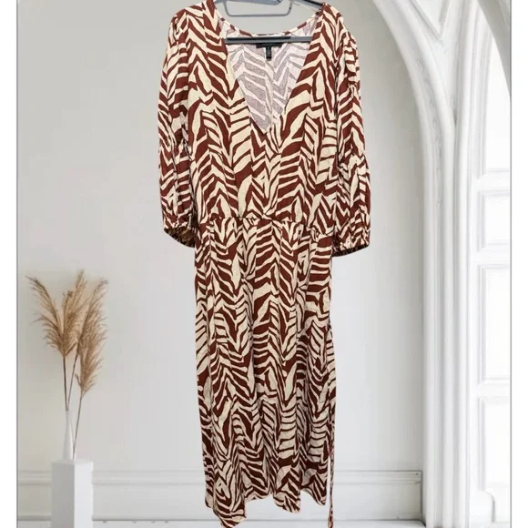 Eloquii Brown and Cream Linen Zebra Print Midi Dress Size 24 - Picture 5 of 8